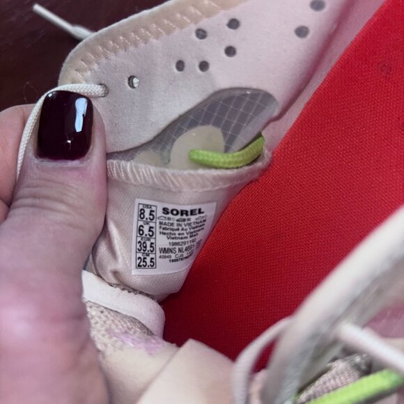 NWOT - Sorel - Kinetic Breakthru Tech Sneaker (Size: 8.5) - Picture 12 of 13